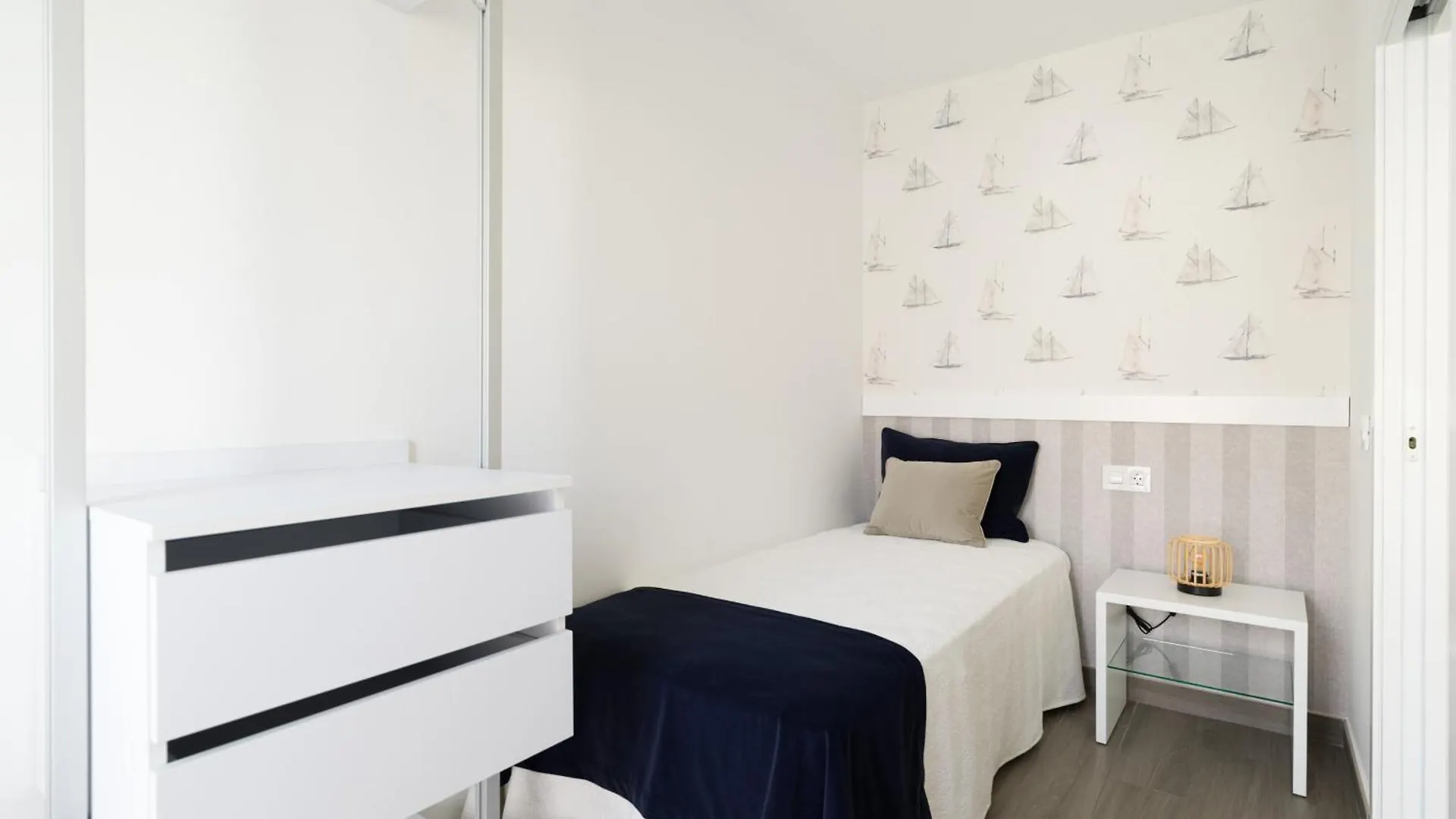 Apartment Victoria Building By Canariasgetaway Telde
